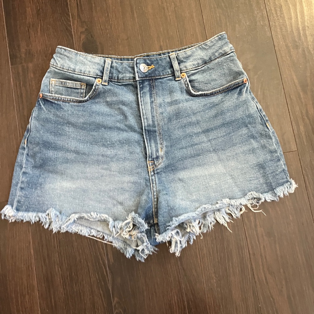 H&M Divided Light Blue Denim Jeans